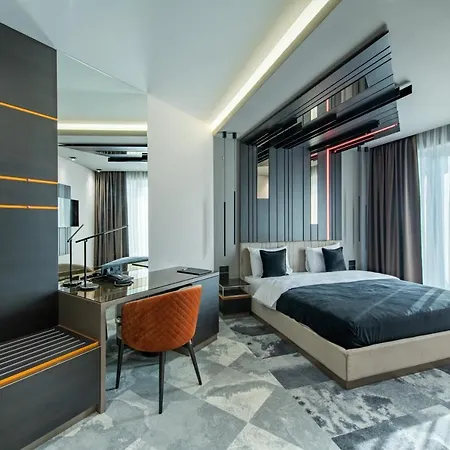 Zeneva Lux 4*